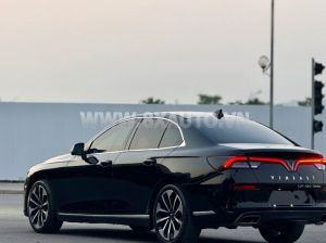 Xe VinFast Lux A 2.0 Premium 2.0 AT 2021