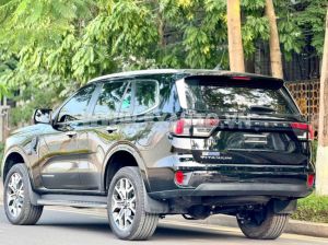 Xe Ford Everest Titanium 2.0L 4x2 AT 2024