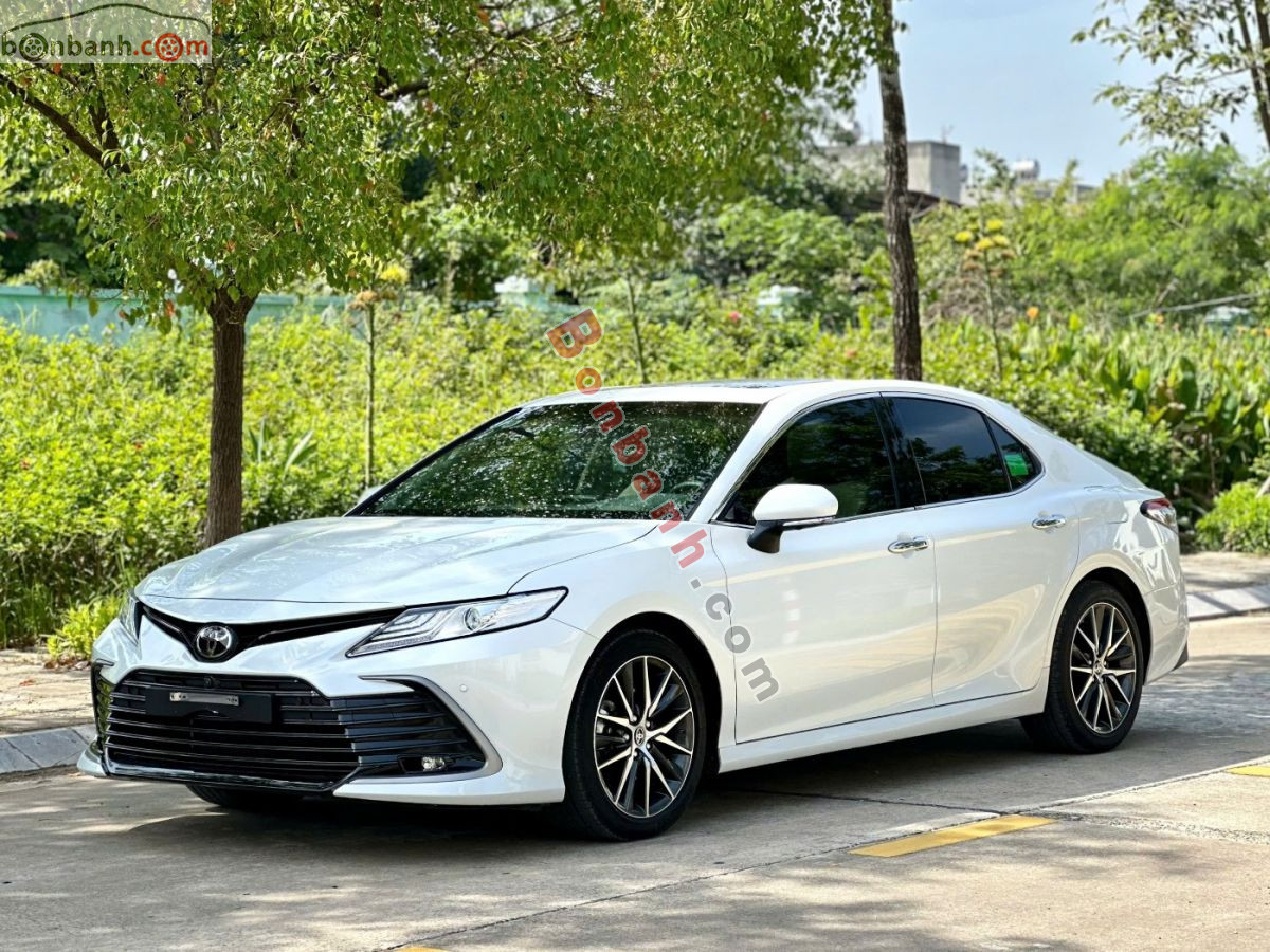 Toyota Camry 2.5Q 2023