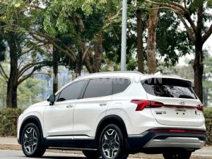 Xe Hyundai SantaFe Cao cấp 2.2L HTRAC 2021