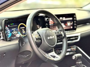 Xe Kia K5 Luxury 2.0 AT 2022
