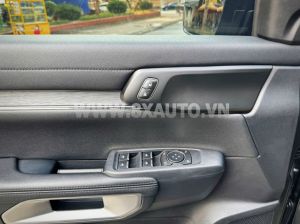 Xe Ford Everest Titanium 2.0L 4x2 AT 2022