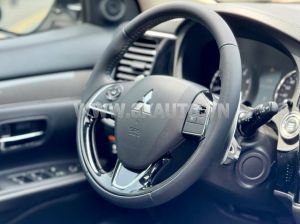 Xe Mitsubishi Outlander Premium 2.0 CVT 2021