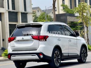 Xe Mitsubishi Outlander Premium 2.0 CVT 2021