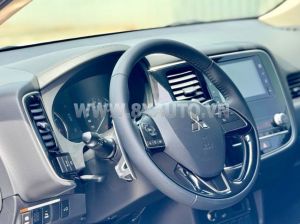 Xe Mitsubishi Outlander Premium 2.0 CVT 2021