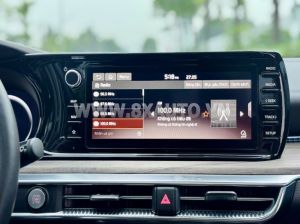 Xe Kia K5 Premium 2.0 AT 2024