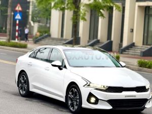Xe Kia K5 Premium 2.0 AT 2024