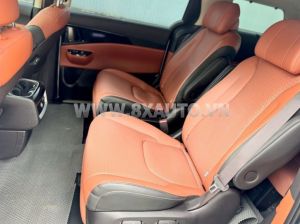 Xe Kia Carnival Signature 2.2D 2022