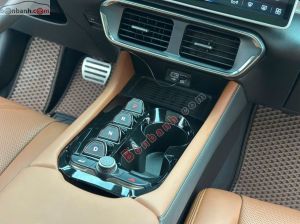 Xe VinFast VF8 Plus 2022