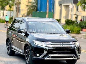 Xe Mitsubishi Outlander 2.0 CVT 2021
