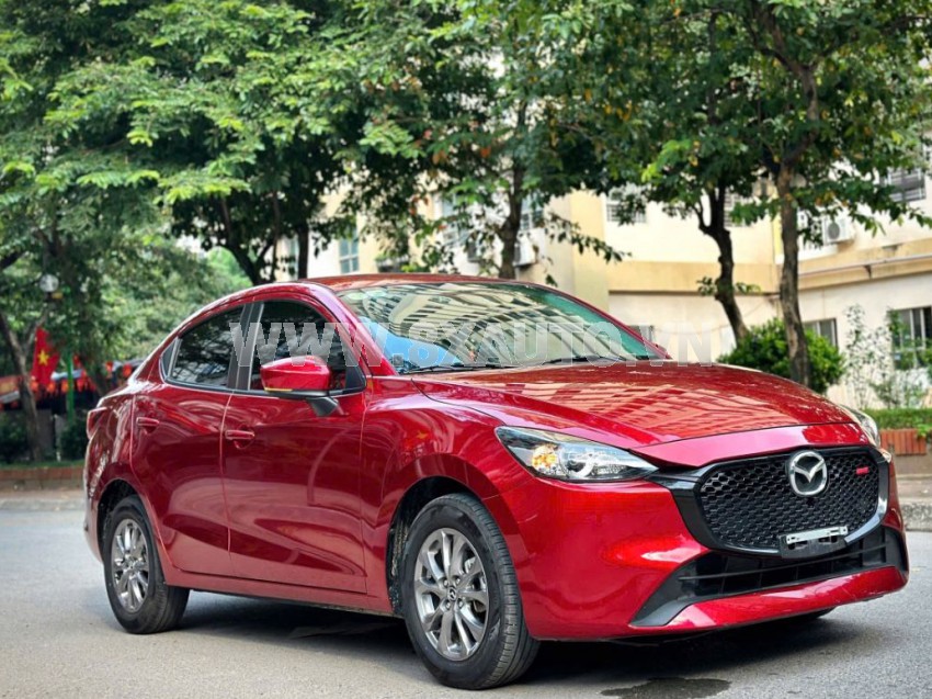 Mazda 2 1.5 AT 2025
