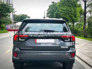 Xe Ford Everest Platinum 2.0L 4x4 AT 2025