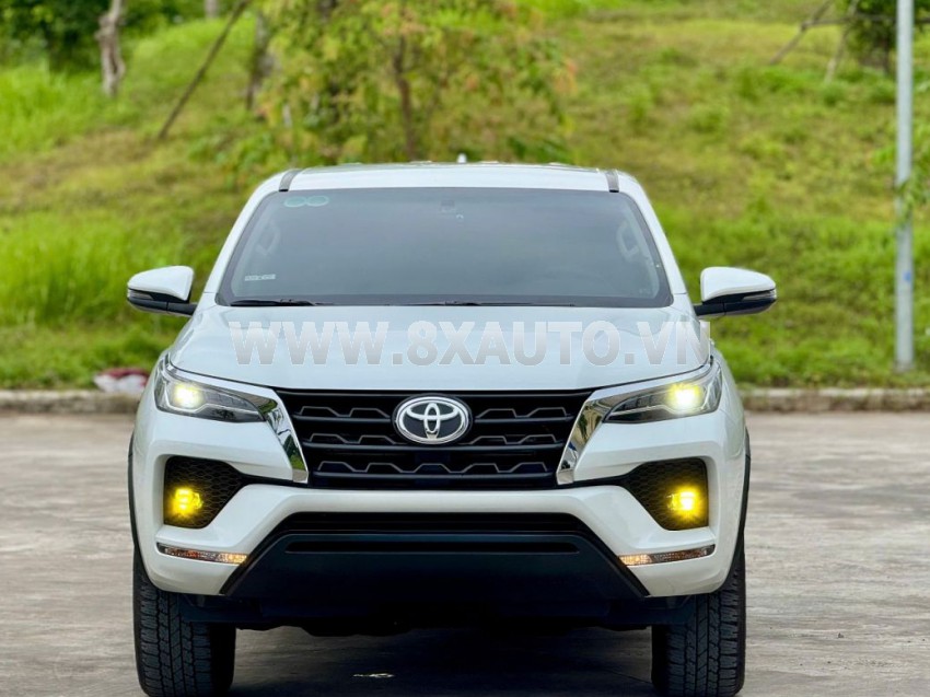 Xe Toyota Fortuner 2.4L 4x2 AT 2025