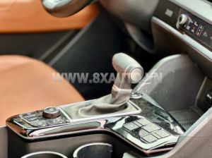 Xe Kia Sportage Signature 2.0G 2025