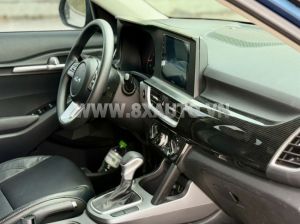 Xe Kia Seltos Deluxe 1.4 AT 2023