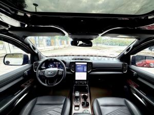 Xe Ford Everest Titanium Plus 2.0L 4x4 AT 2022