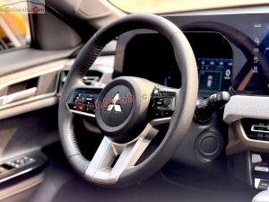 Xe Mitsubishi Xforce Premium 2024