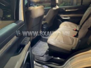 Xe Ford Everest Titanium 2.0L 4x2 AT 2022