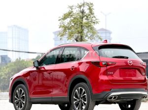 Xe Mazda CX5 Premium 2.0 AT 2025