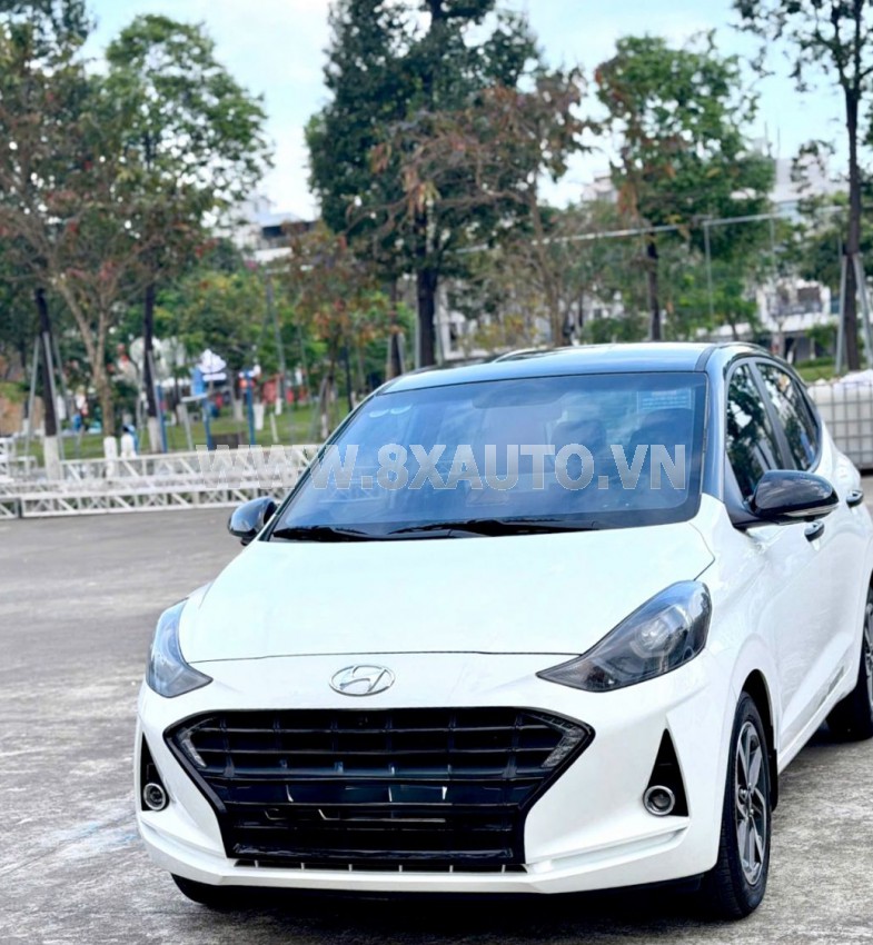 Hyundai i10 1.2 AT 2024