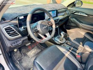 Xe Kia Seltos Luxury 1.5 AT 2025