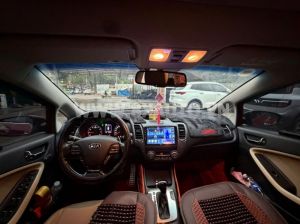 Xe Kia Cerato 1.6 AT 2017