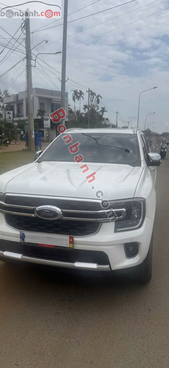 Ford Everest Titanium 2.0L 4x2 AT 2025