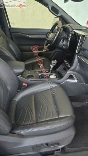 Xe Ford Everest Titanium 2.0L 4x2 AT 2025