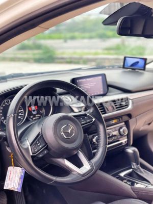 Xe Mazda 6 Premium 2.0 AT 2020