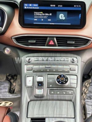 Xe Hyundai SantaFe Cao cấp 2.2L HTRAC 2022