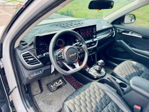 Xe Kia Seltos Luxury 1.4 AT 2023