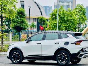 Xe Kia Sportage Premium 2.0G 2023