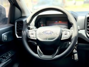 Xe Ford Ranger XLS 2.0L 4x2 AT 2024