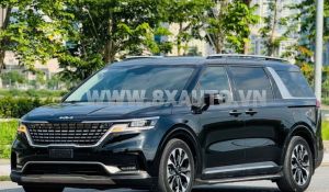 Xe Kia Carnival Signature 2.2D 2022