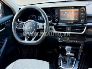Xe Kia Seltos Luxury 1.4 AT 2021