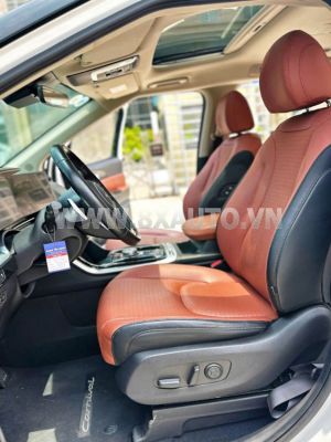 Xe Kia Carnival Signature 2.2D 2022