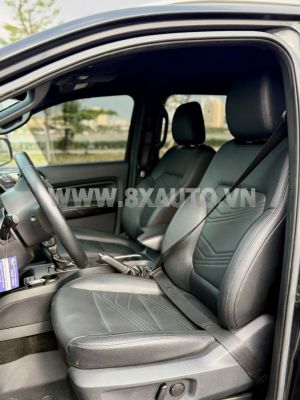 Xe Ford Everest Titanium 2.0L 4x2 AT 2019