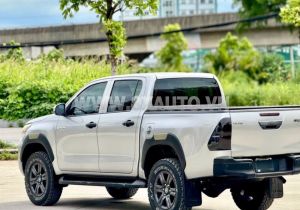Xe Toyota Hilux 2.4L 4x2 AT 2021