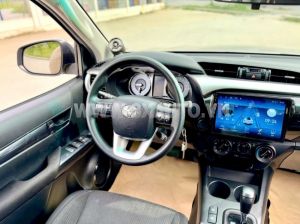 Xe Toyota Hilux 2.4L 4x2 AT 2021