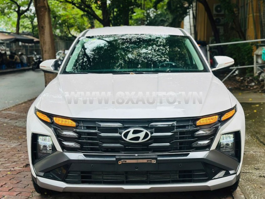 Hyundai Tucson 2.0 AT Tiêu chuẩn 2025
