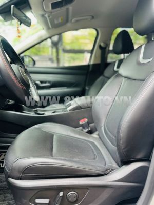 Xe Hyundai Tucson 2.0 AT Tiêu chuẩn 2025