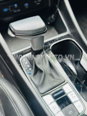 Xe Hyundai Tucson 2.0 AT Tiêu chuẩn 2025