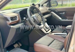 Xe Toyota Innova Cross 2.0V CVT 2025