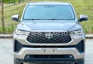 Xe Toyota Innova Cross 2.0V CVT 2025