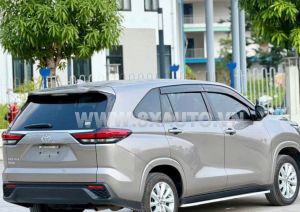 Xe Toyota Innova Cross 2.0V CVT 2025