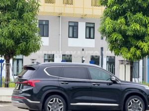 Xe Hyundai SantaFe Cao cấp 2.5L HTRAC 2022