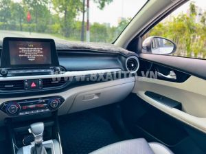 Xe Kia K3 Luxury 1.6 AT 2025
