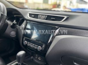 Xe Nissan X trail 2.5 SV Premium 4WD 2019